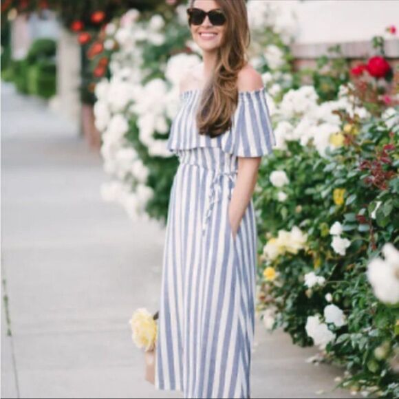 Ark & Co Womens Blue//White Striped Off Shoulder Smocked Maxi Dress Medium - Picture 10 of 11